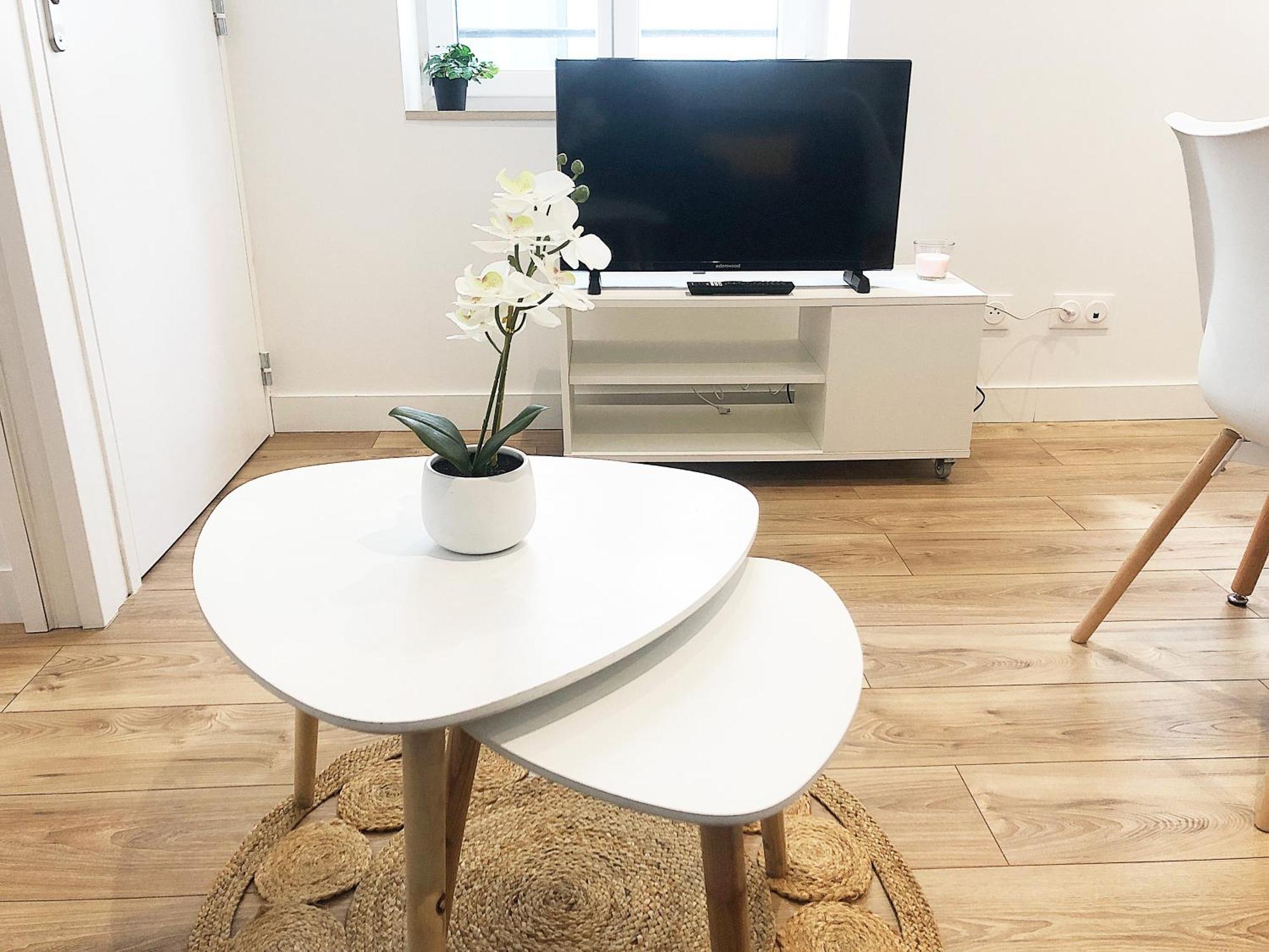 Le Petit Barbusse, Proche Centre Avec Netflix Apartamento Reims Exterior foto